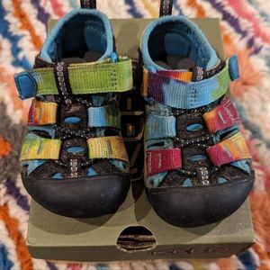 Rainbow Tie Dye Keens